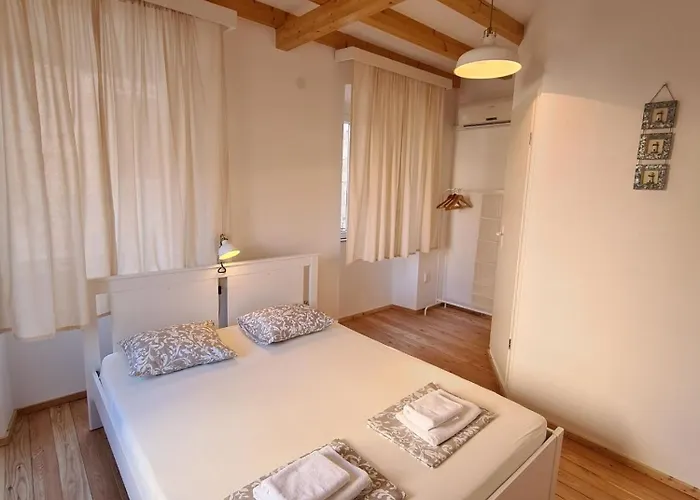 Feriehus Waterfront House Carolina *